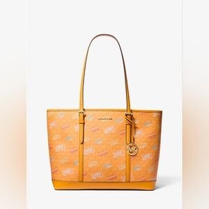 Michael Kors Jet Set Signature Tote NEW